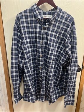 Old Navy XXXL Tall Blue and White Plaid Long-Sleeve Button-Down Shirt